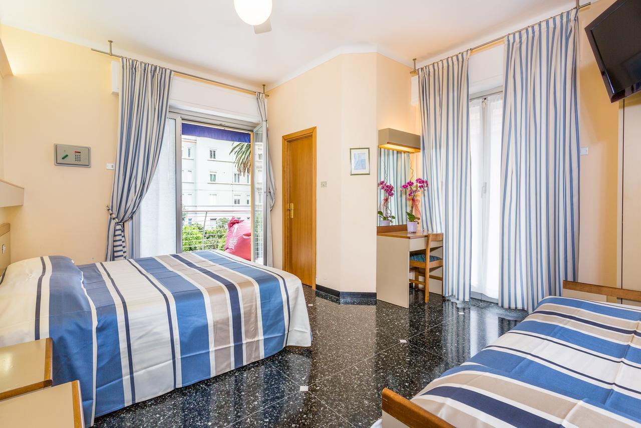 Hotel Villa Delibera Варацце Экстерьер фото